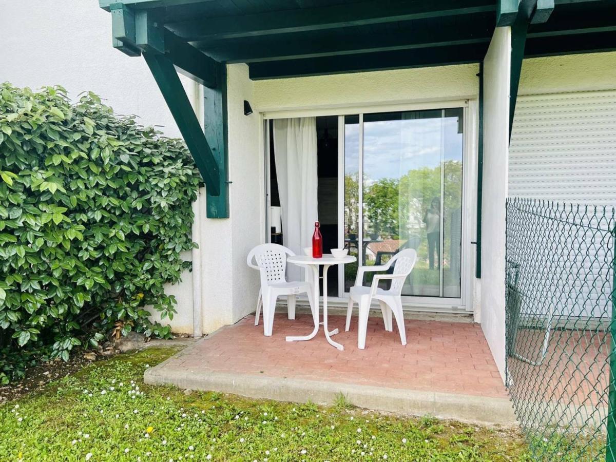 Studio Eglantine A Cambo-Les-Bains, Proche Thermes, Terrasse, Parking, Acces Internet, Animaux Ok - Fr-1-495-106 Luaran gambar